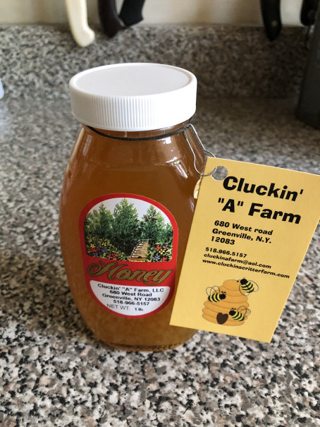 cluckinacritterfarm011003.jpg